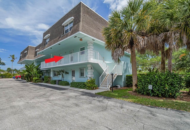 2 of 36 - 1901 Indian River Blvd #206, Vero Beach, FL