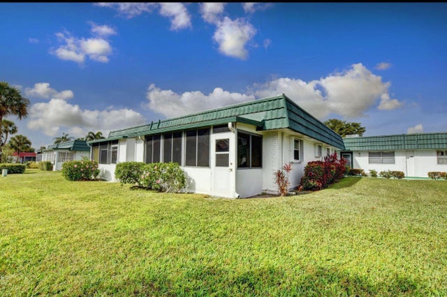 2 of 34 - 65 Waterford C, Delray Beach, FL