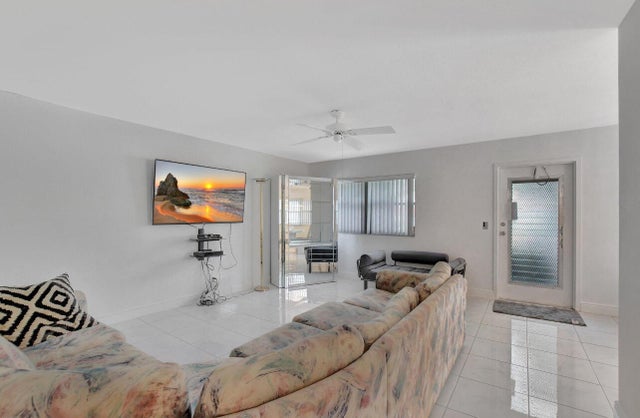 3 of 34 - 65 Waterford C, Delray Beach, FL