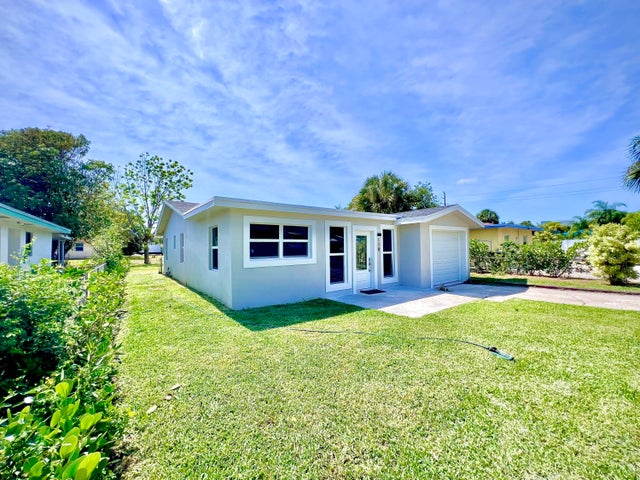 1 of 33 - 118 Sw 9th Avenue, Delray Beach, FL