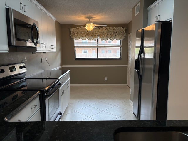 3 of 24 - 4725 Lucerne Lakes Boulevard #210, Lake Worth, FL