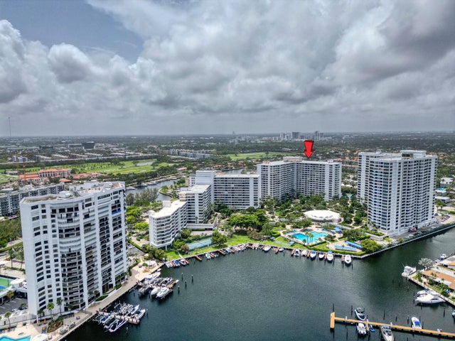 5 of 42 - 600 Three Island Boulevard Boulevard #1418, Hallandale Beach, FL