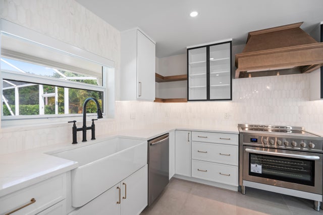 5 of 53 - 77 Fairview E, Tequesta, FL
