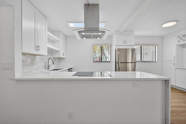 1 of 56 - 15036 Ashland Lane #44, Delray Beach, FL