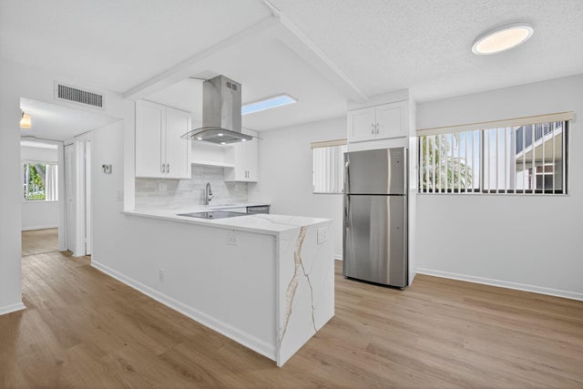 4 of 56 - 15036 Ashland Lane #44, Delray Beach, FL