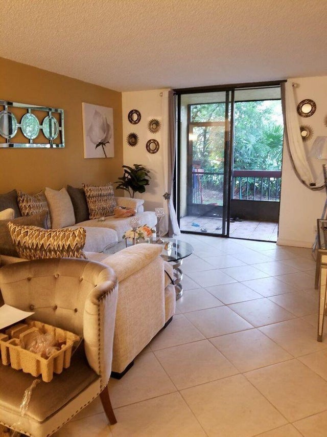 5 of 5 - 733 Se 1st Way #105, Deerfield Beach, FL