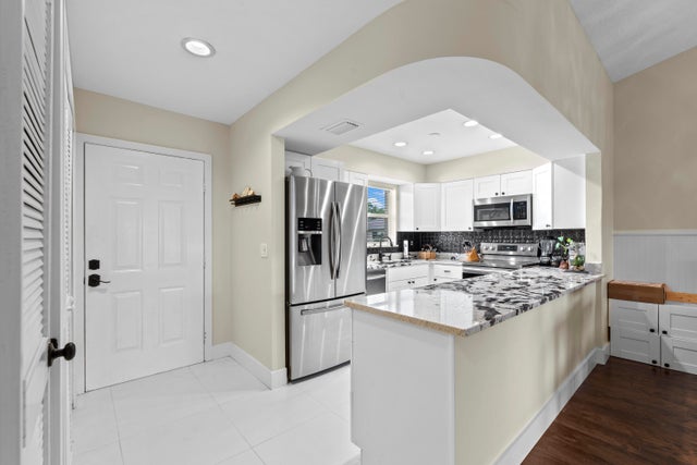 2 of 30 - 2950 Se Ocean Boulevard #119-6, Stuart, FL