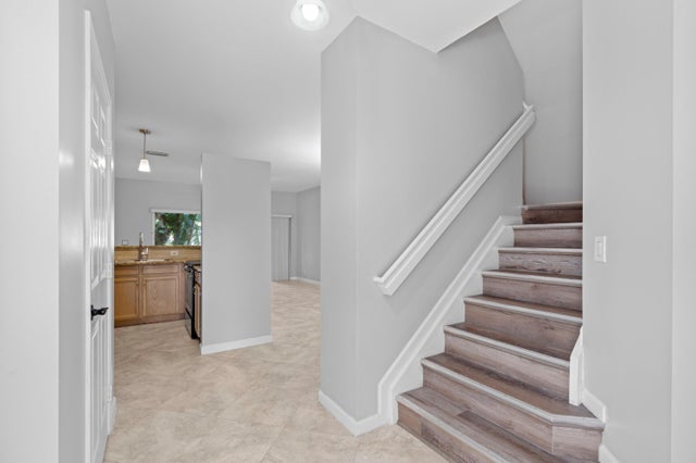 3 of 15 - 6976 Thicket Trce, Lake Worth, FL