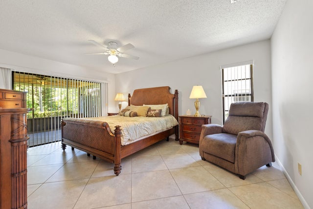 4 of 64 - 7906 Se Trenton Avenue, Hobe Sound, FL