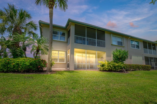 2 of 32 - 1573 Se Prestwick Lane #3, Port Saint Lucie, FL