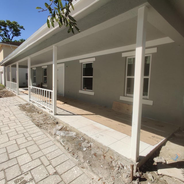 2 of 16 - 2205 S 33rd S Street, Fort Pierce, FL