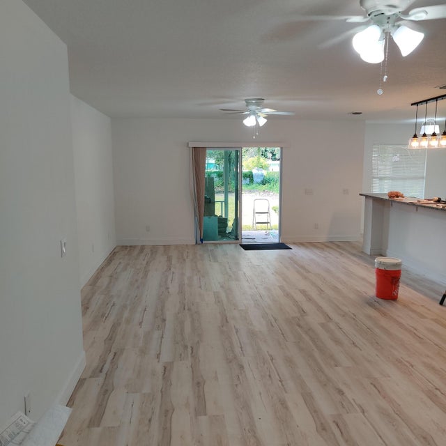 3 of 16 - 2205 S 33rd S Street, Fort Pierce, FL