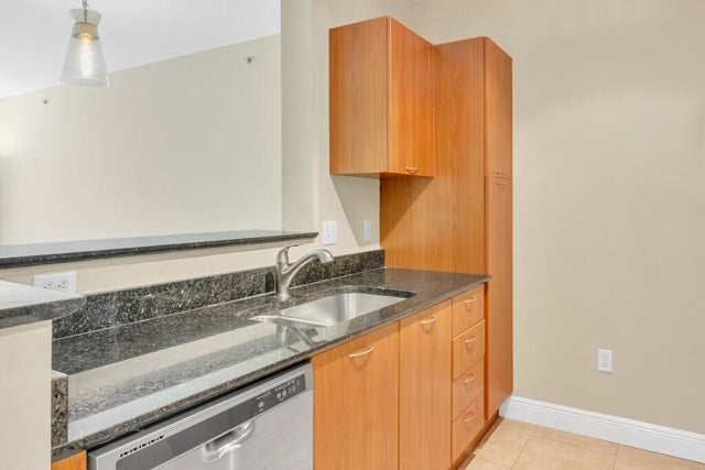 2 of 23 - 700 E Boynton Beach Boulevard #407, Boynton Beach, FL