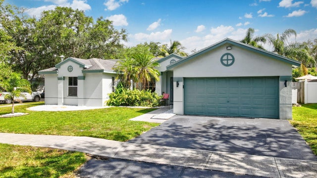 2 of 44 - 4764 Nw 14th Drive, Coconut Creek, FL