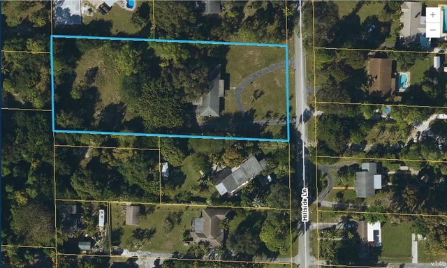2 of 17 - 6581 Hillside Lane, Lake Worth, FL