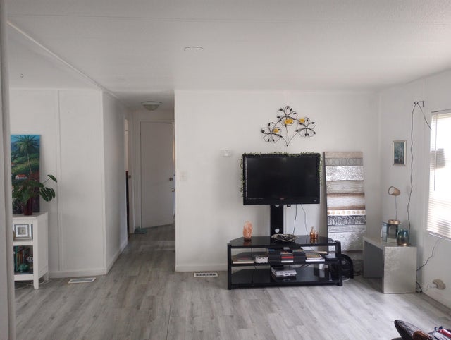 2 of 10 - 89 Bridgette Blvd, Lake Worth, FL
