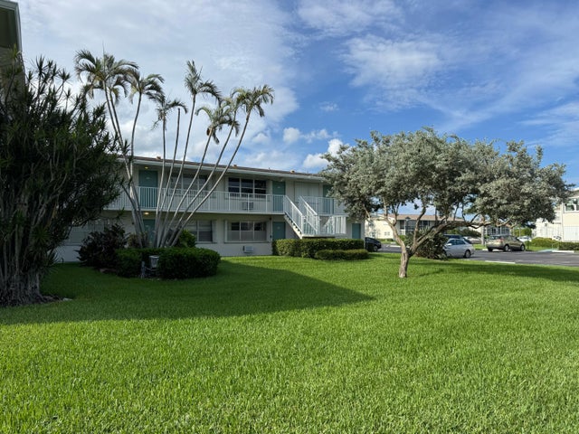 1 of 38 - 880 Horizons W #211, Boynton Beach, FL