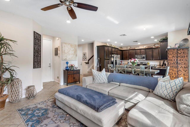 4 of 23 - 4607 Mediterranean Cir, Palm Beach Gardens, FL