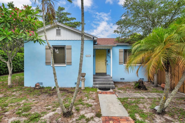 2 of 16 - 1915 Lake Avenue, West Palm Beach, FL