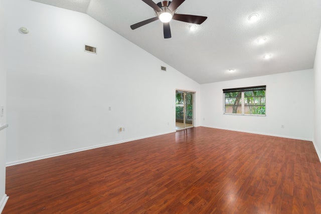 4 of 27 - 9904 Summerbrook Terrace #c, Boynton Beach, FL