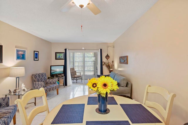 5 of 26 - 1111 Lake Terrace #105, Boynton Beach, FL