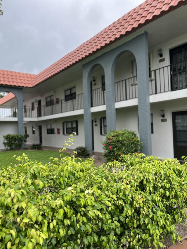2 of 14 - 1961 W Woolbright Rd #d103, Boynton Beach, FL