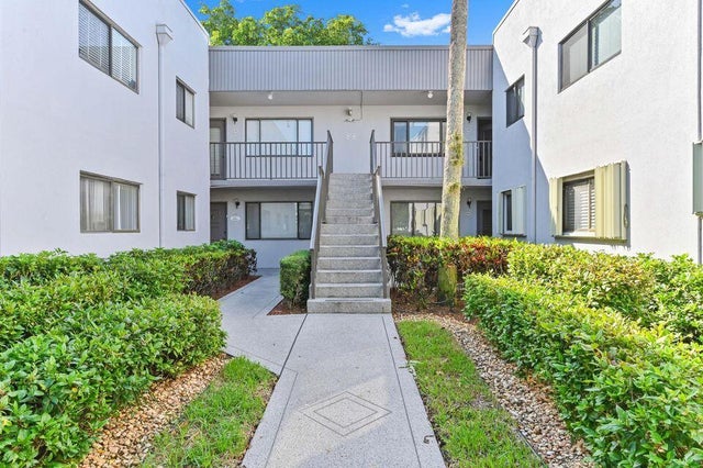 2 of 43 - 15090 Ashland Pl #173, Delray Beach, FL