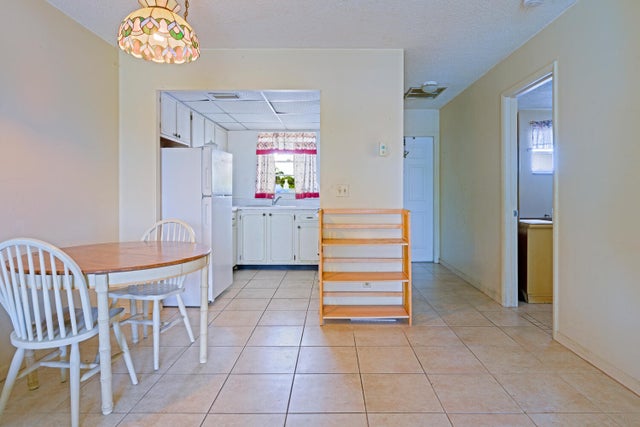 5 of 18 - 410 W Palm Street #24, Lantana, FL