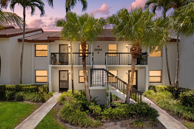 2 of 32 - 22100 Palms Way #204, Boca Raton, FL