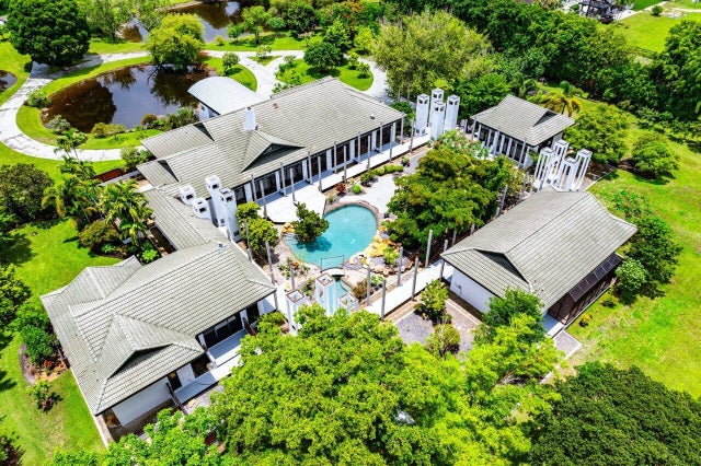 1 of 104 - 8549 Surrey Lane, Boca Raton, FL