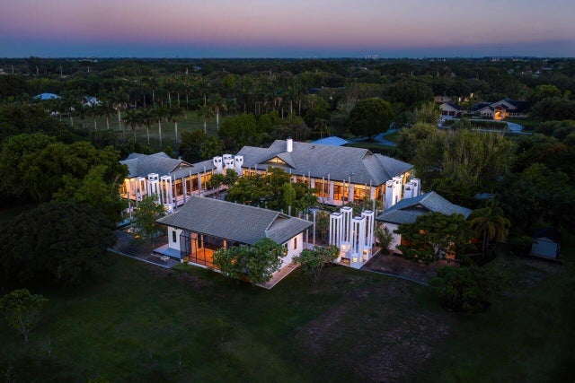 2 of 104 - 8549 Surrey Lane, Boca Raton, FL