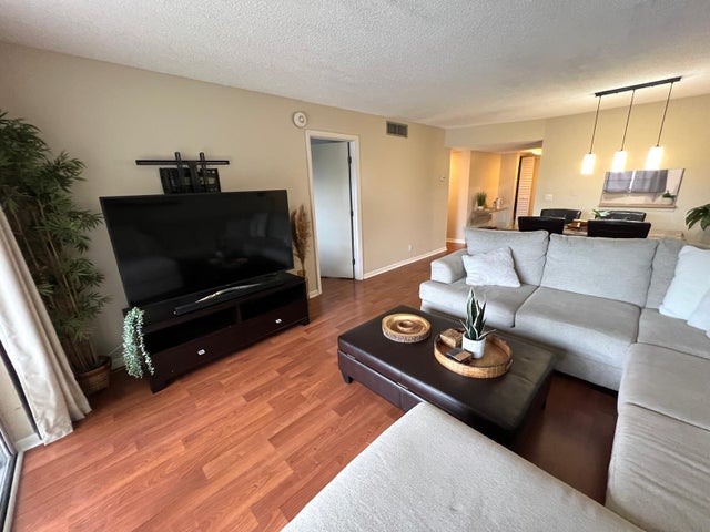 4 of 33 - 2828 Casita Way #207-c, Delray Beach, FL