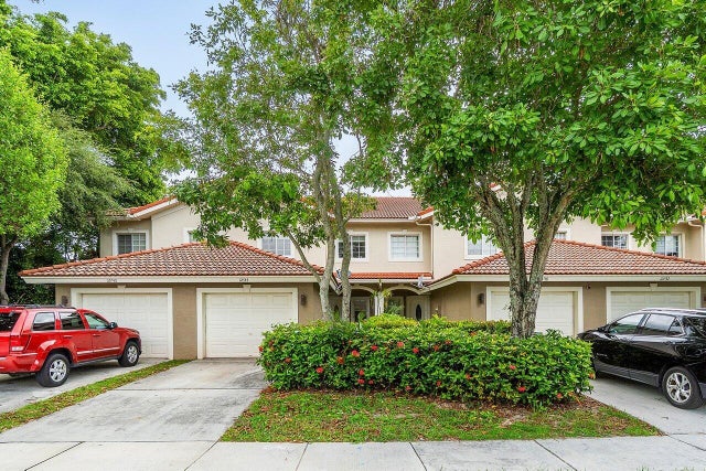 1 of 40 - 12744 Westhampton Circle, Wellington, FL