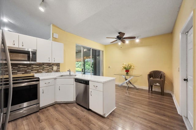 4 of 13 - 7640 Forest Green Lane, Boynton Beach, FL