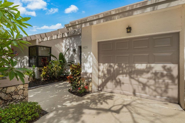 3 of 46 - 4851 Boxwood Circle, Boynton Beach, FL