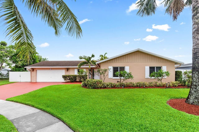 3 of 39 - 1540 Sw 56th Avenue, Plantation, FL