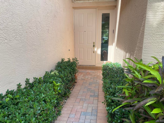 5 of 83 - 8191 Playa Del Sur Boulevard, Lake Worth, FL