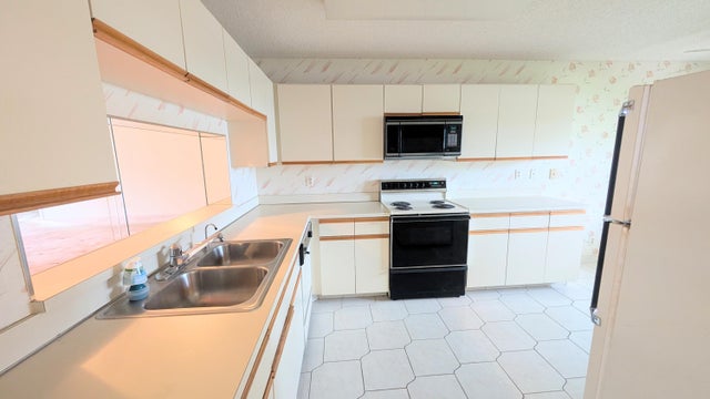 2 of 16 - 15244 Lakes Of Delray Boulevard #108, Delray Beach, FL
