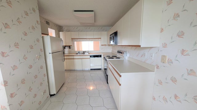 4 of 16 - 15244 Lakes Of Delray Boulevard #108, Delray Beach, FL