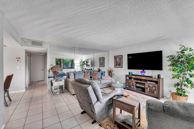 5 of 35 - 7342 Ashmont Circle #203, Tamarac, FL