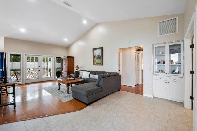 5 of 33 - 364 Park Forest Way, Wellington, FL