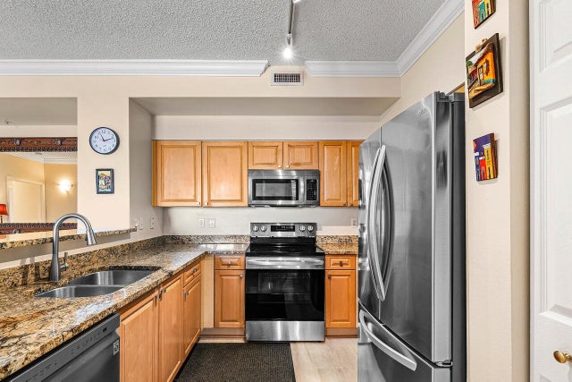 3 of 33 - 616 Clearwater Park Road #1206, West Palm Beach, FL
