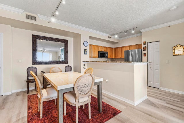 4 of 33 - 616 Clearwater Park Road #1206, West Palm Beach, FL