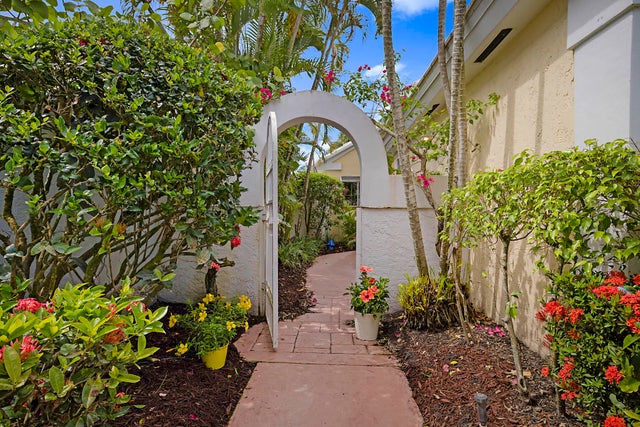 5 of 54 - 9358 Heathridge Drive, West Palm Beach, FL