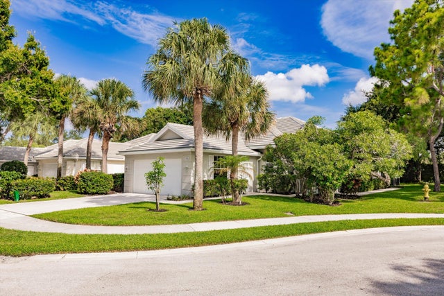 2 of 30 - 1082 Bedford Avenue, Palm Beach Gardens, FL