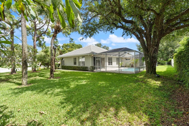 3 of 30 - 1082 Bedford Avenue, Palm Beach Gardens, FL