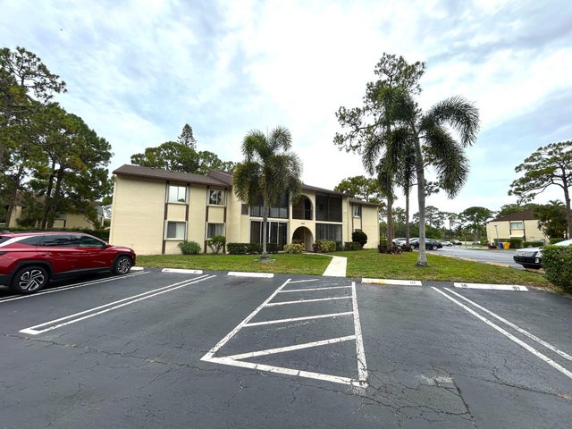 2 of 39 - 141 Lake Pine Circle #a-2, Greenacres, FL