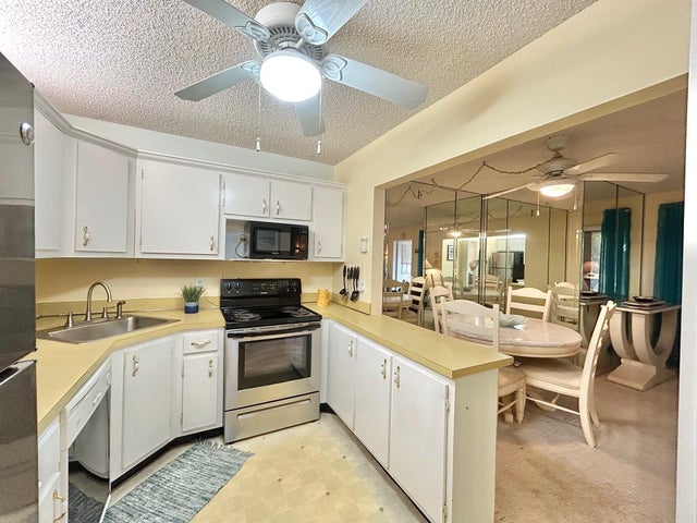 5 of 39 - 141 Lake Pine Circle #a-2, Greenacres, FL