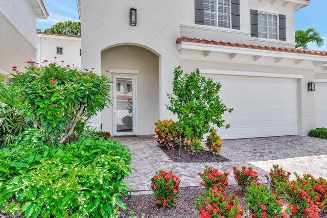 1 of 48 - 347 Chambord Terrace, Palm Beach Gardens, FL