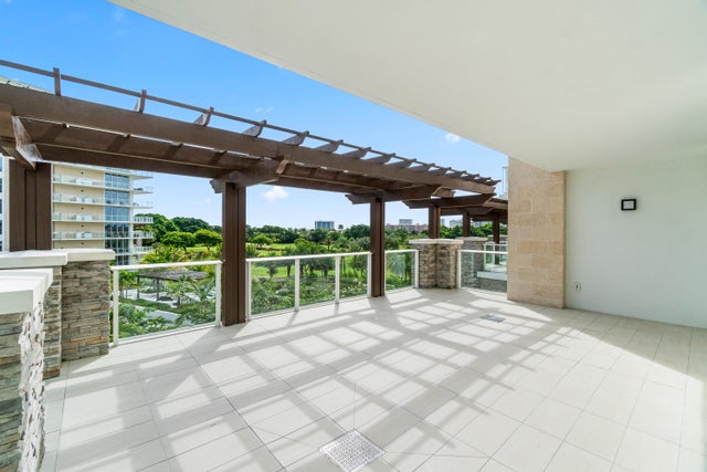 5 of 60 - 220 Se Mizner Boulevard #415, Boca Raton, FL